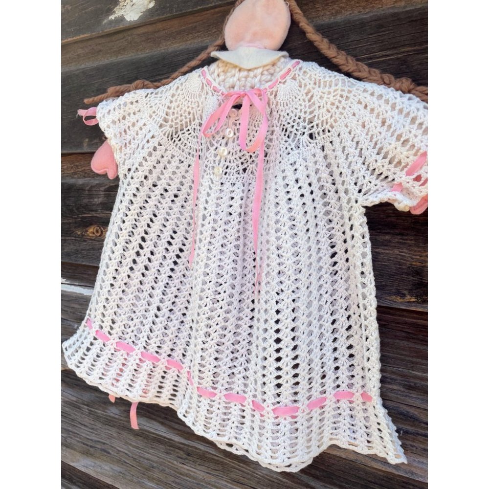 Antique Art Deco Crochet Baby Dress Silk Ribbons Crochet Doll Hanger - Picture 10 of 16